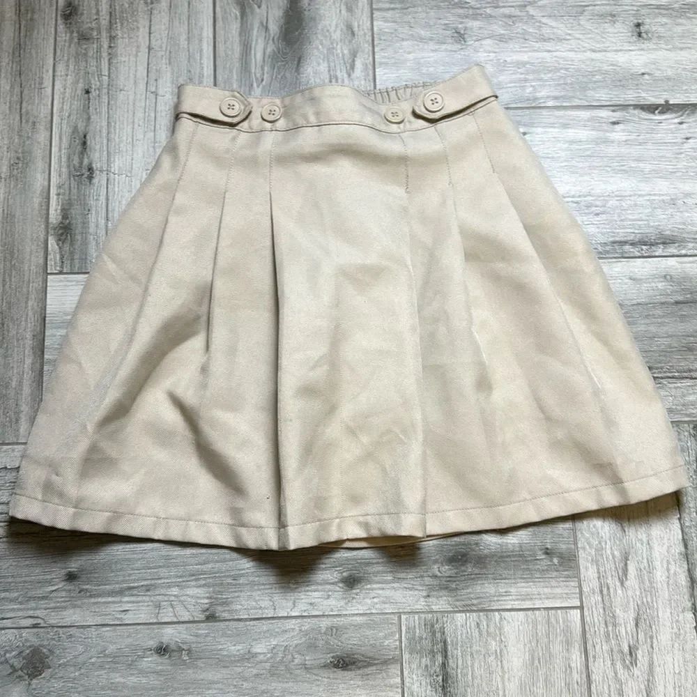 Chaps Beige Uniform Pleated Mini Skirt